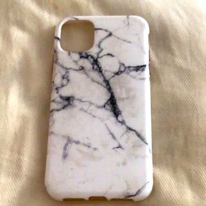 IPhone 11 Plastic White and Navy Case